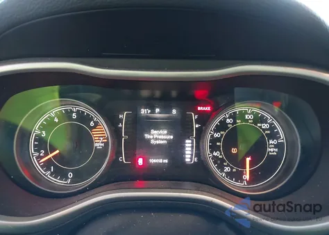 2018 Jeep Cherokee Latitude Plus 4X4 from USA, damaged, VIN 1C4PJMLB0JD598150